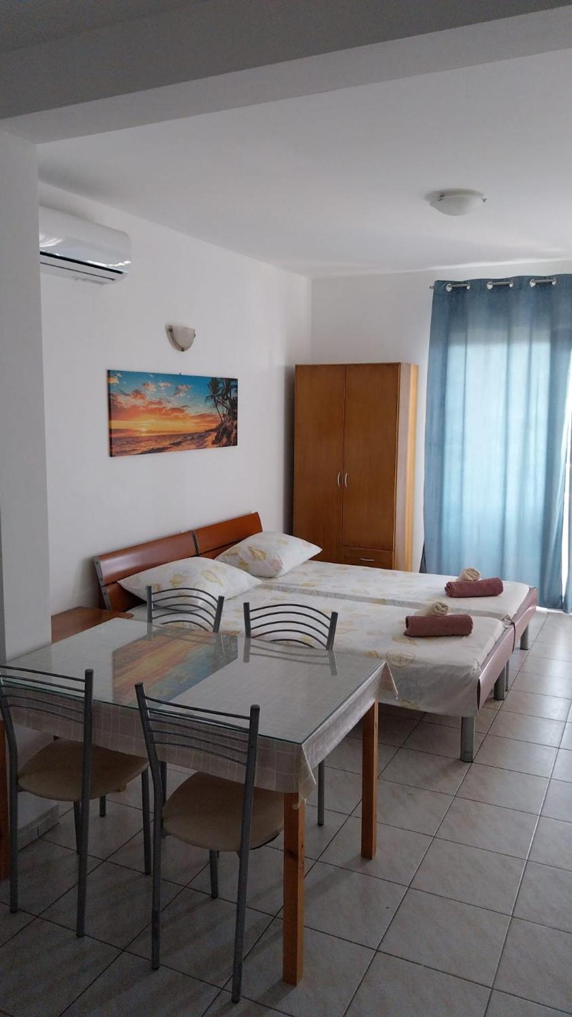 Apartments Zemunik Omiš Eksteriør billede