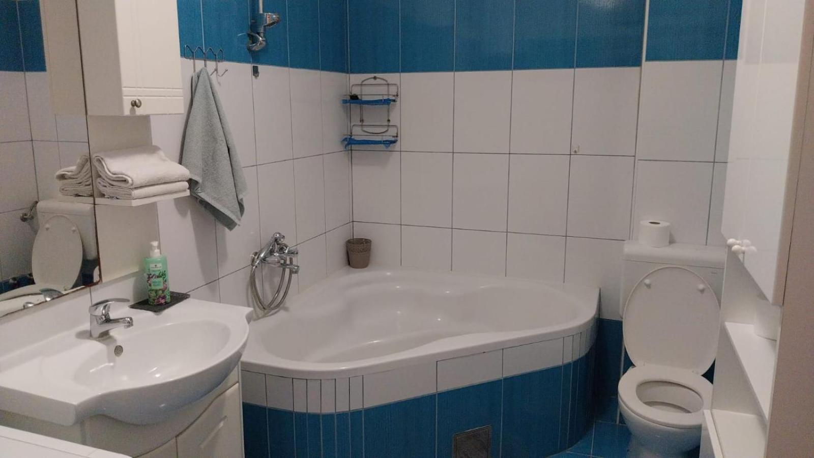 Apartments Zemunik Omiš Eksteriør billede